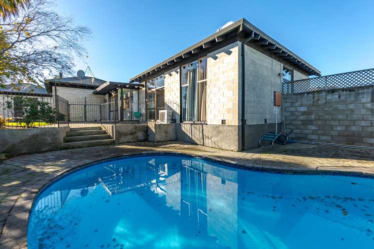 40 Barnes Street Glenwood_33