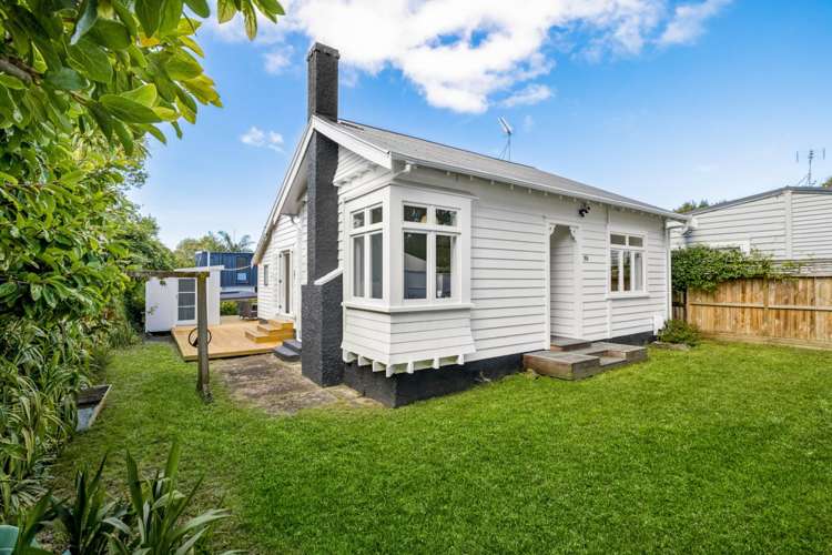 29 Peary Road Mt Eden_24