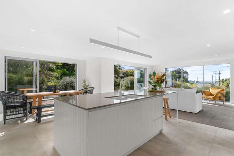 42 Moir Point Road Mangawhai Heads_40