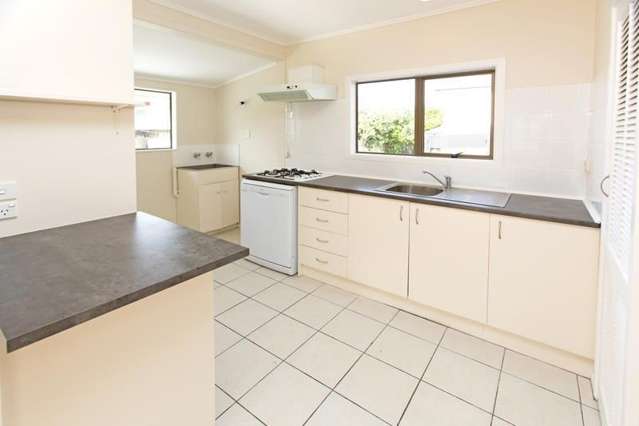 4 West Hoe Road Orewa_3