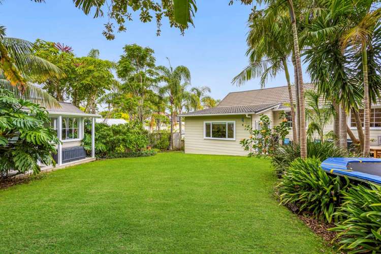 78 Rosario Crescent Red Beach_18