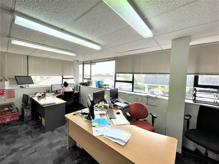 547 Te Atatu Road Te Atatu Peninsula_1