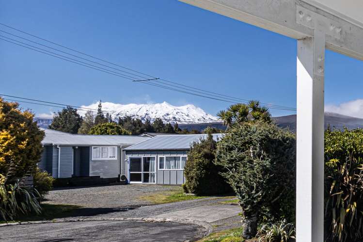 4 Tongariro Place Waimarino_27