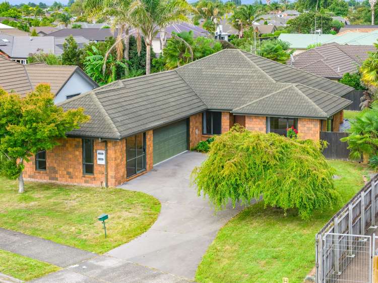 63 Coleraine Drive Rototuna_1