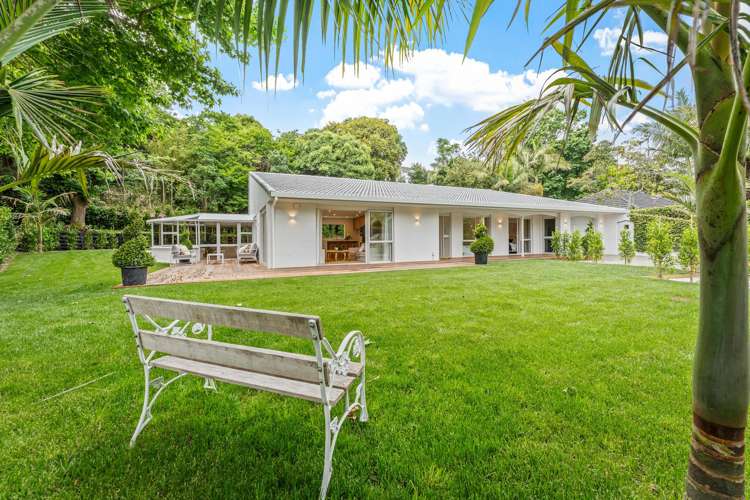 36B The Circle Manly_5