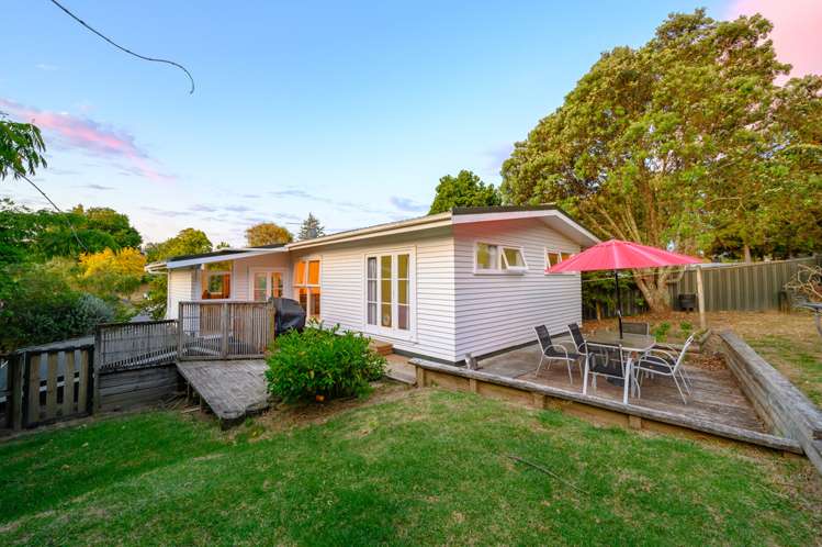 17 Freyberg Place Howick_23