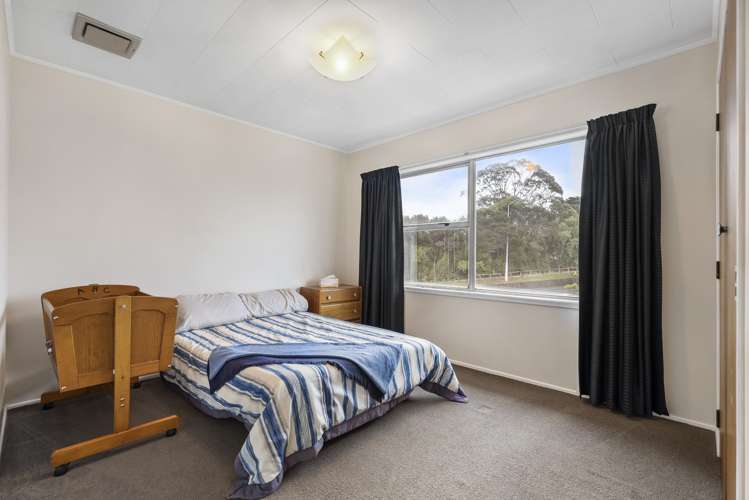 4183 Great North Road Glen Eden_9