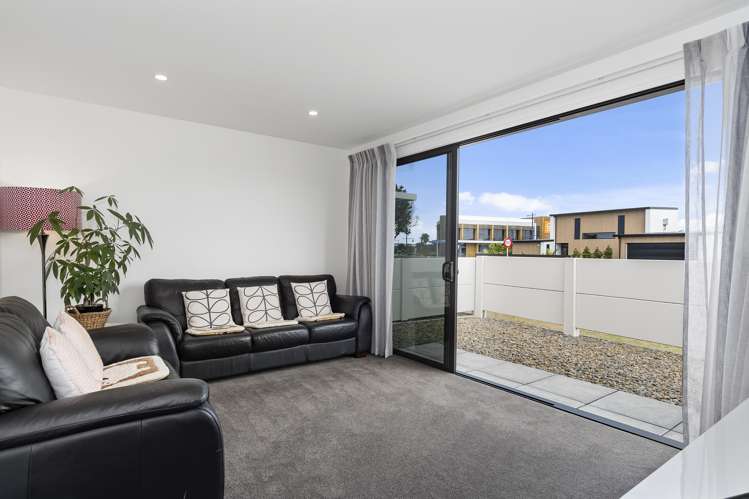79 Coast Boulevard Papamoa_10