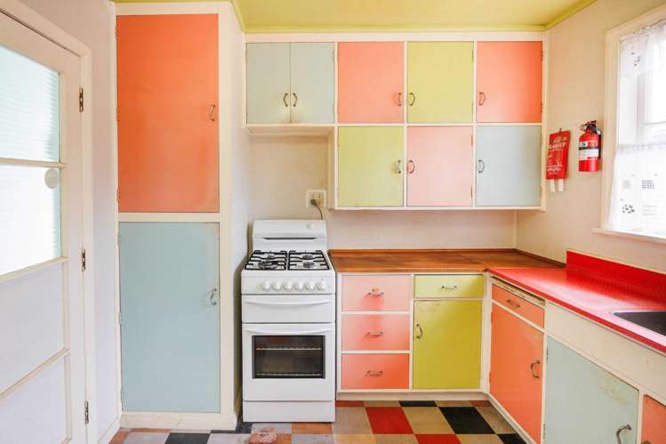 11 Bartholomew Road_2