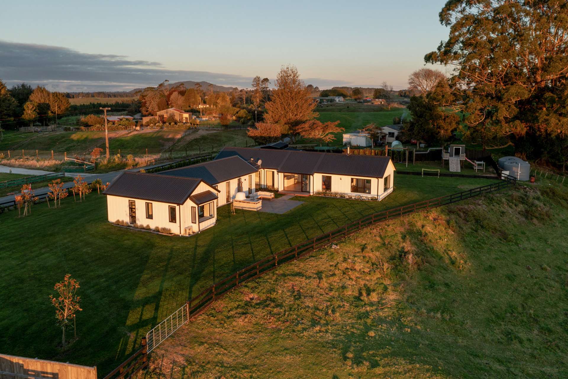 810 Taumata Road Omanawa Western Bay Of Plenty Houses for Sale