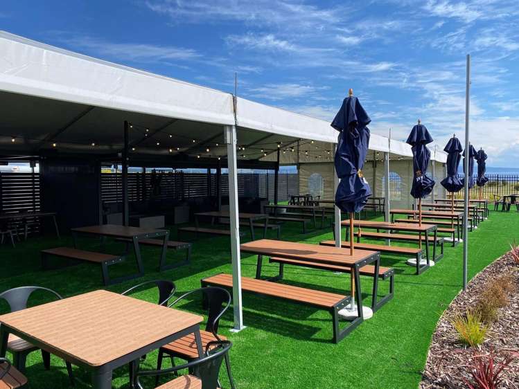 650 Lake Terrace Wharewaka_20