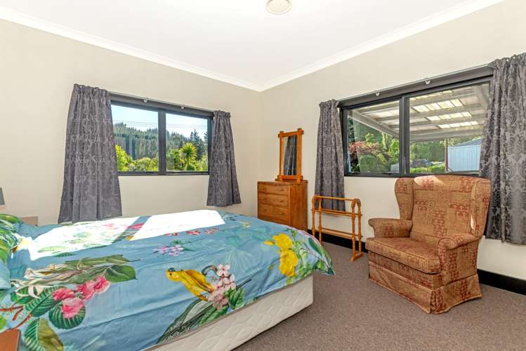 198 and 200 Barkers Hill Road Whataupoko_12