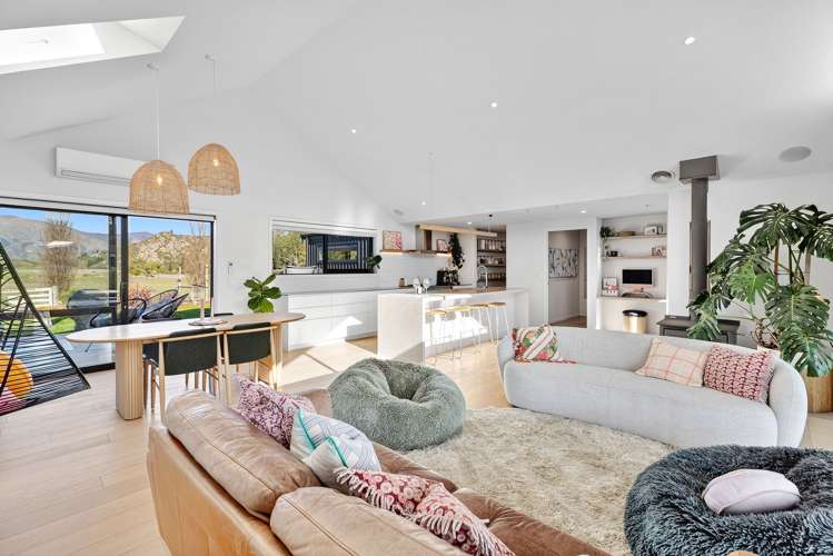 32 Cooper Crescent Luggate_8