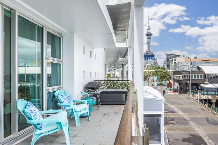 1/147 Quay Street Auckland Central_8