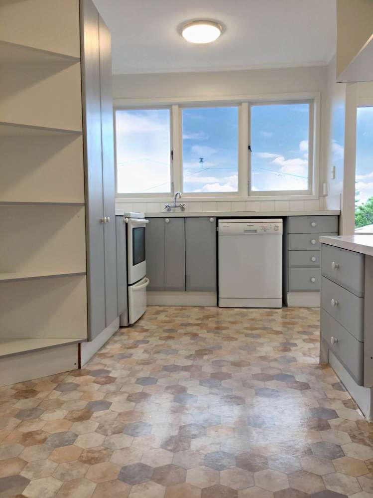 1/25 Kia Ora Road Beach Haven_12