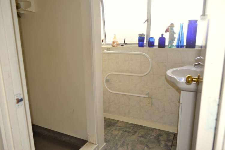 72 Langana Avenue Browns Bay_15