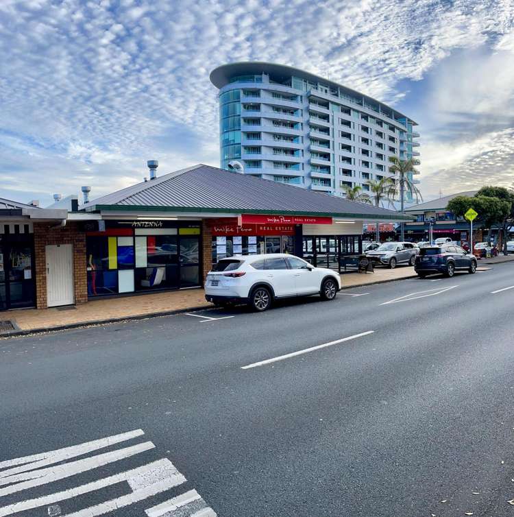 A/8 Moana Avenue Orewa_1