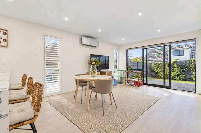 3/1 Seaforth Avenue Mangere Bridge_3