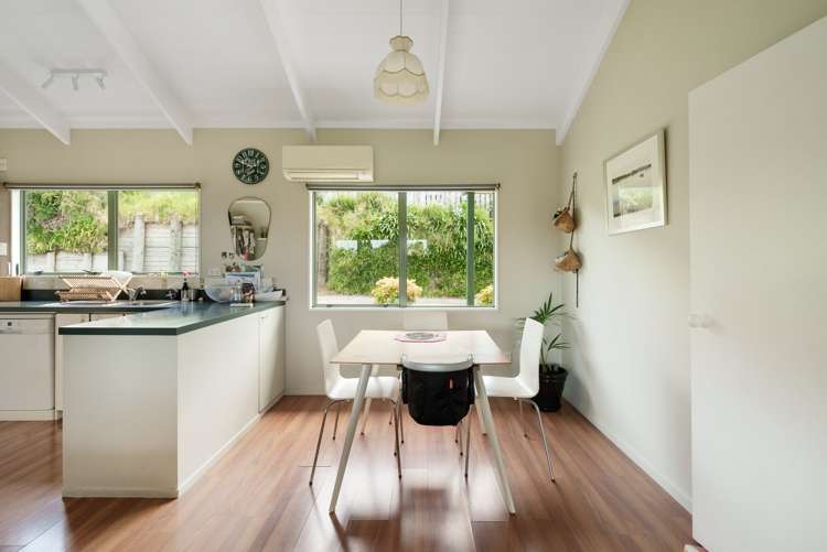 56 Sutherland Road Brookfield_5