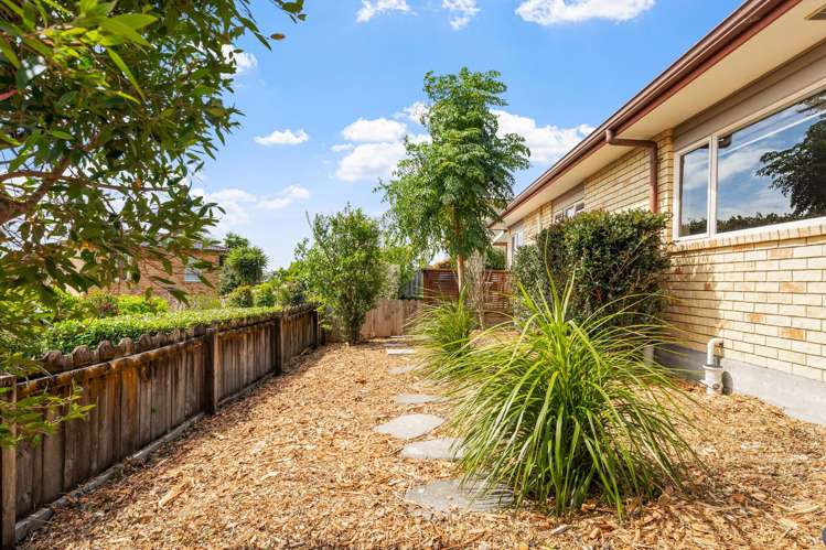 2 Totara Views Drive Red Beach_17