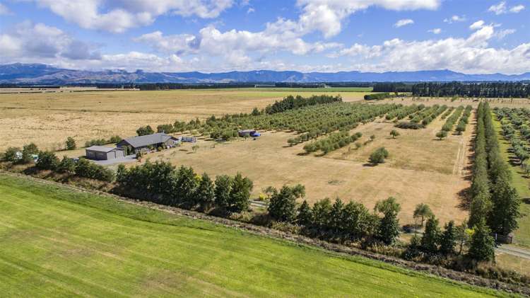 661 Wolffs Road West Eyreton_17