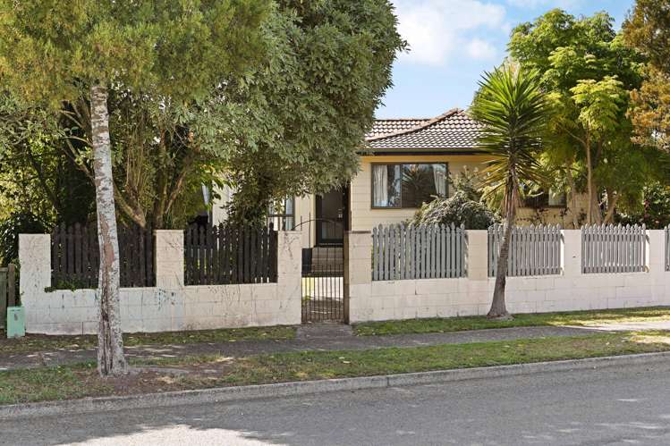 29 Odlin Crescent_0