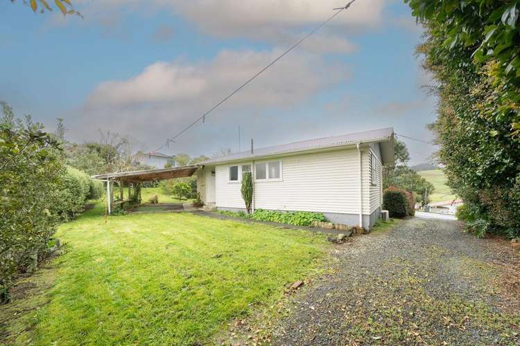 87 Valley Road_1