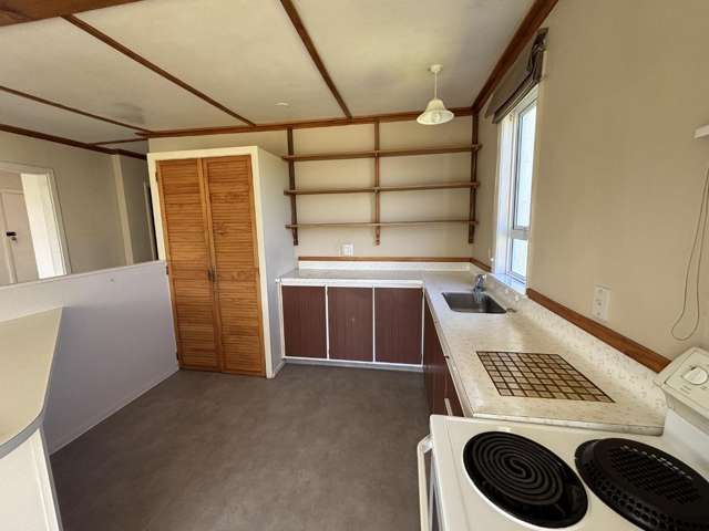 77 Lincoln Road Springvale_3