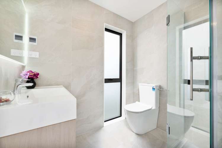 21c Montgomery Avenue Belmont_15