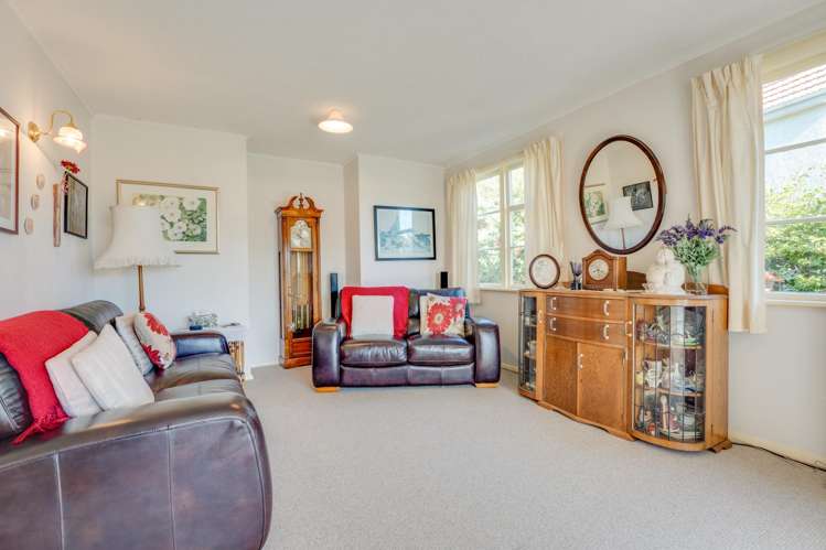 83 Great North Road Saint Johns Hill_2