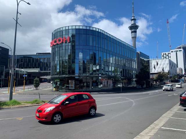 Statement Retail Space Facing Victoria Park