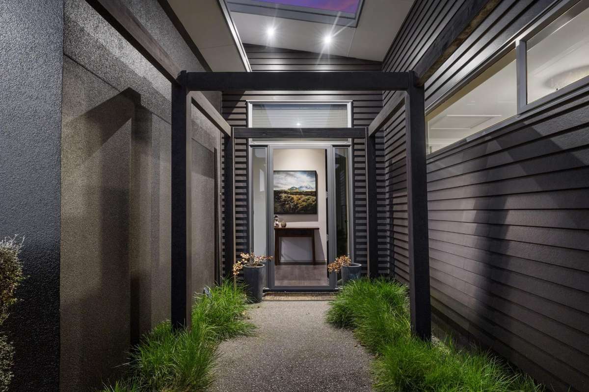 7 Rexford Heights_1