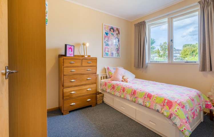 1/16 Thuja Street Green Bay_12