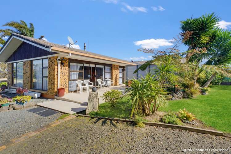 242 Baylys Coast Road Dargaville_21