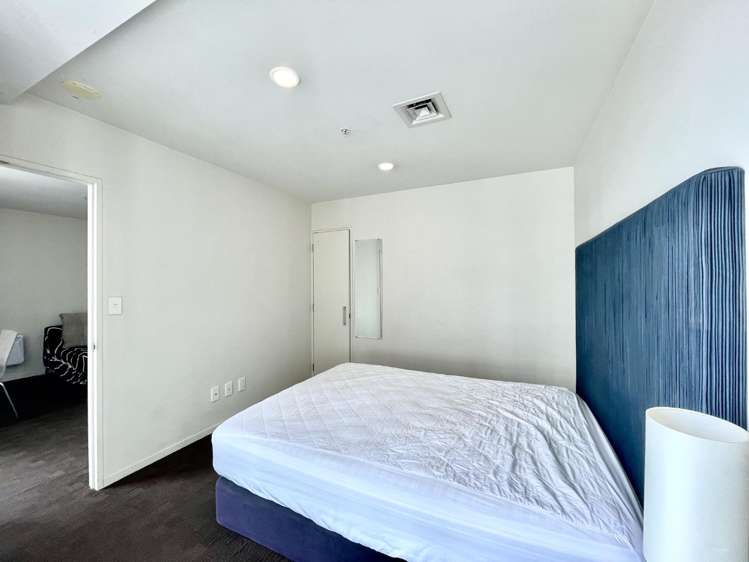 1104/10 Waterloo Quadrant Auckland Central_7
