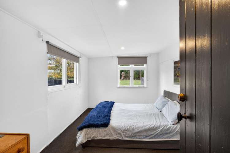 920 Park Road South Longlands_14