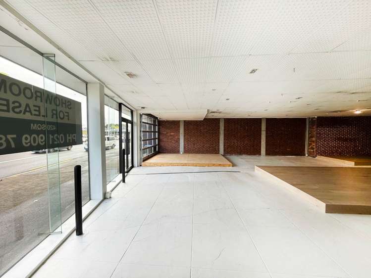 51-53 The Strand Parnell_1