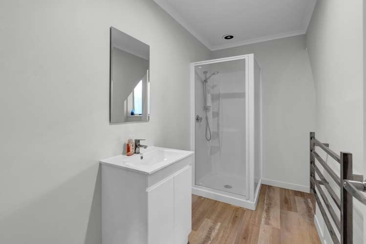 9 Bronte Place Whalers Gate_14