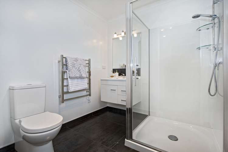 18 Roderick Place Onerahi_9