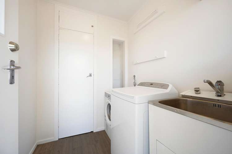 46 Lowtherhurst Road Massey_24