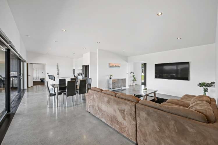 12 Ivy Lane_5