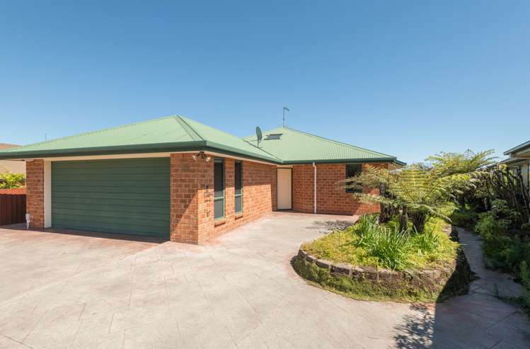 28 Kingsford Drive Stoke_23