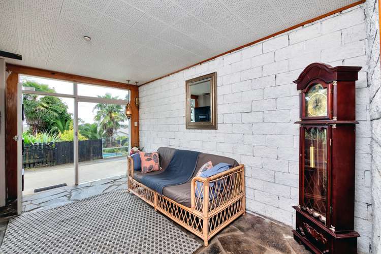 46 Clark Road Pahurehure_14