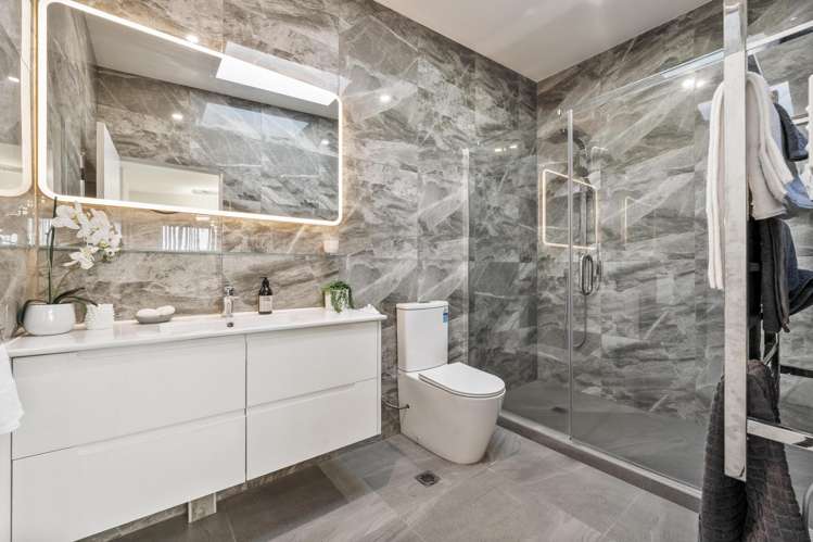 7A Karaka Street New Lynn_13