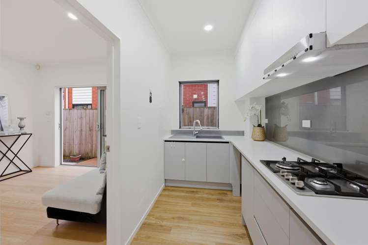 10 Hermes Road Flat Bush_33