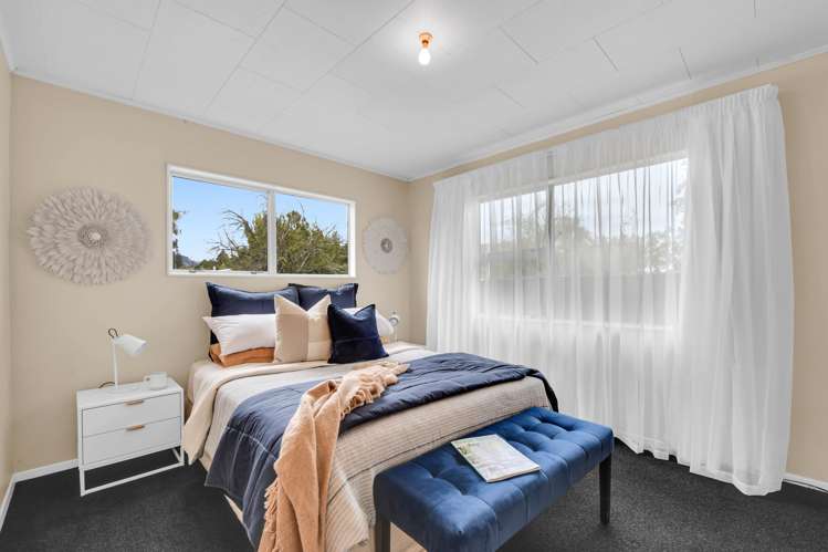 8a Windlesham Place Wakefield_14