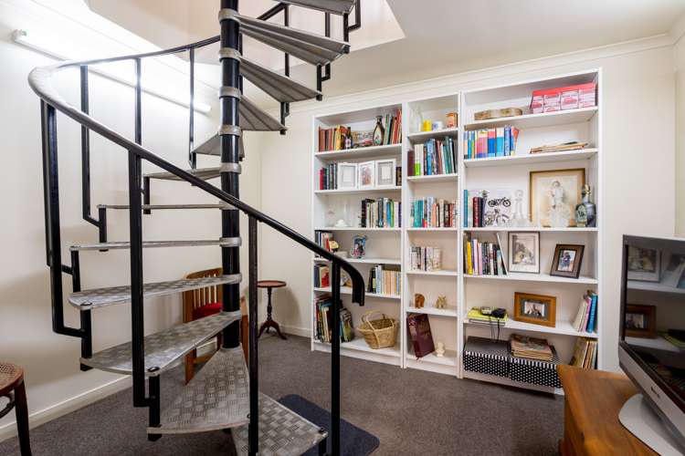 54 Easther Crescent Kew_20