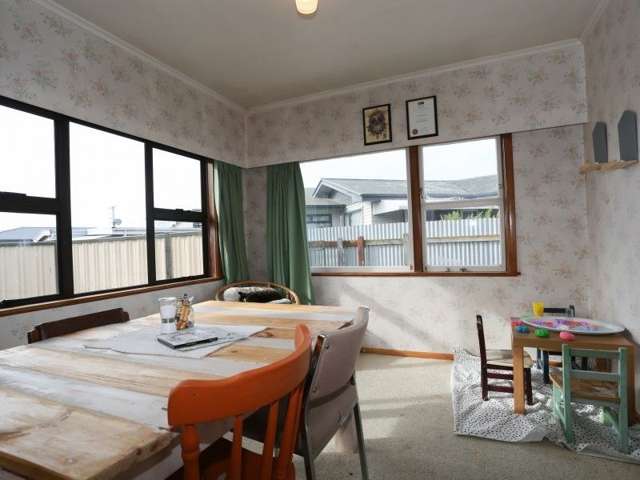 16 Addison Street Onekawa_3