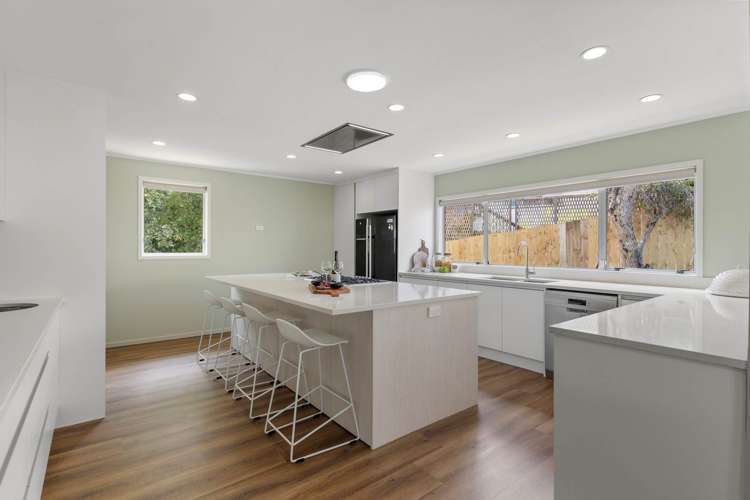 97 Weatherly Road Torbay_5