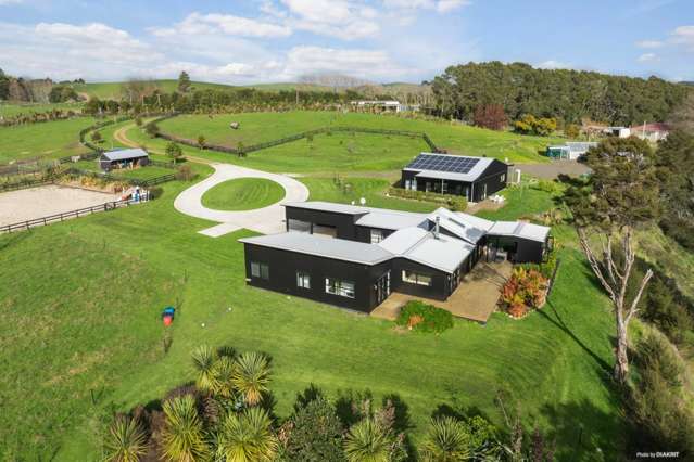 Modern Country Living with a Sustainable Edge